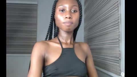 choco_petitqueen online show from November 10, 6:03 pm