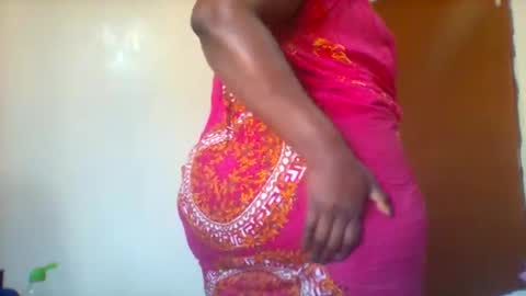 Snapshot of chocobabe002 chatting on October 16, 4:59 am chocobabe002 online show from October 16, 4:59 am