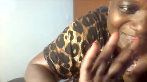 Snapshot of chocobabe002 chatting on September 28, 7:52 pm chocobabe002 online show from September 28, 7:52 pm