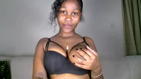 chocolate_divaa online show from August 9, 2:09 pm