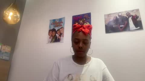 ChocolateCakeQueen online show from June 15, 3:18 am