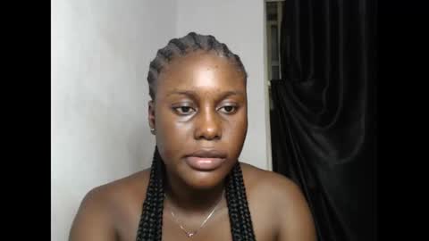 chocoslut20 online show from February 19, 9:03 pm