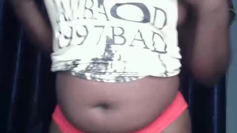 chocoslut22 online show from January 8, 4:05 am