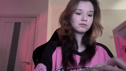 Lissa online show from February 15, 8:24 am