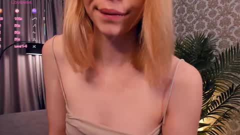 Lizz online show from November 30, 10:47 pm