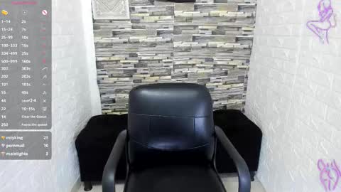 Hey love im Chrissy. Welcome to paradise online show from December 13, 7:53 pm