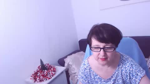 Christa online show from January 2, 5:24 am