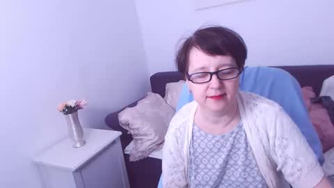 Christa online show from December 19, 6:23 pm