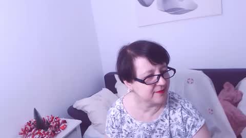Christa online show from January 2, 6:45 pm