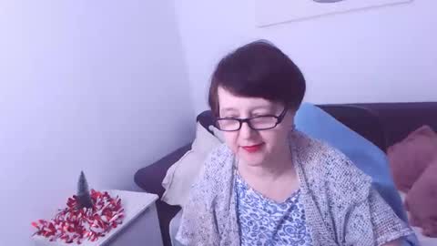 Christa online show from December 29, 1:38 pm