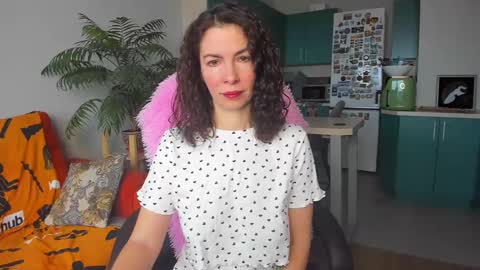 Snapshot of christina_hot chatting on March 12, 7:46 am Chris online show from March 12, 7:46 am