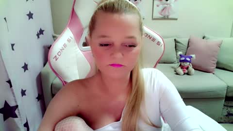 Christi online show from January 17, 7:38 am