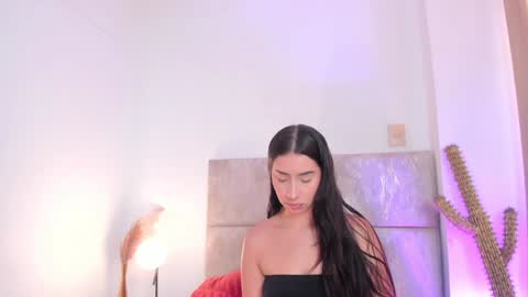 Christy online show from December 7, 4:25 pm