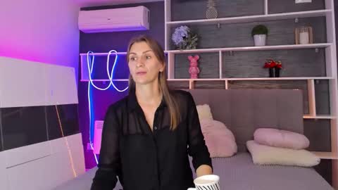 Snapshot of christybrooks chatting on October 15, 7:05 pm ChristyBrooks online show from October 15, 7:05 pm