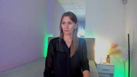 ChristyBrooks online show from September 11, 8:31 pm