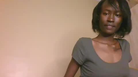 chroe22 online show from April 7, 9:06 pm