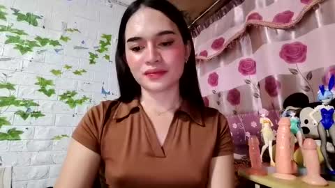 Ur Suraya22 online show from January 9, 9:35 am