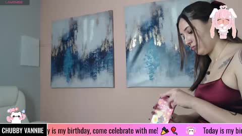 Snapshot of chubby_vaniie_ chatting on March 10, 12:28 pm Vanesa online show from March 10, 12:28 pm