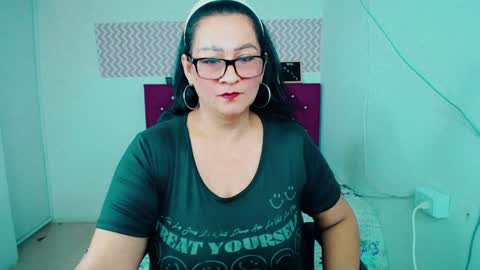 Lulu online show from January 4, 1:10 pm
