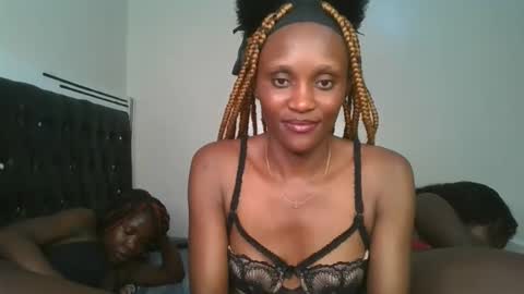 Snapshot of chyna_baibe chatting on September 15, 10:06 pm chyna_baibe online show from September 15, 10:06 pm