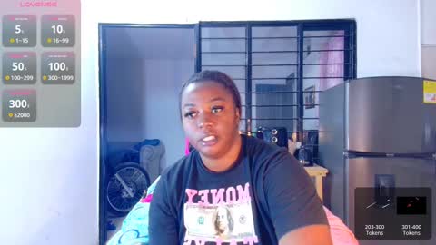 ciaraebonyxxx online show from February 13, 11:06 am