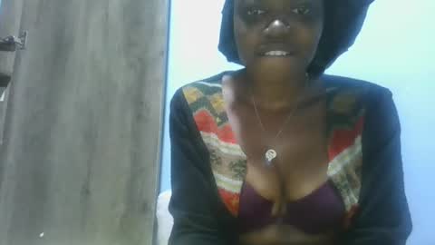 cilia petite online show from January 11, 6:35 am