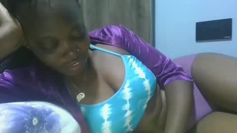 cilia petite online show from January 19, 2:17 pm