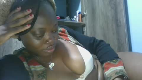 cilia petite online show from January 16, 7:49 am