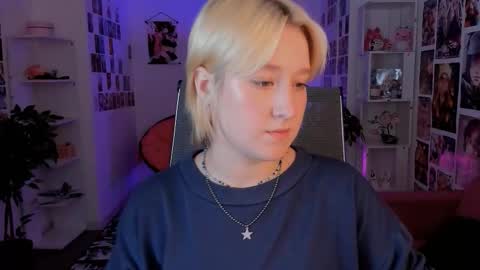 Snapshot of cinbellamy chatting on October 6, 6:41 am Cin Bellamy online show from October 6, 6:41 am