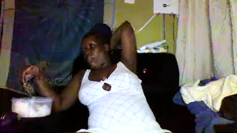 cinddy 14 online show from June 11, 7:00 pm