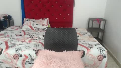 Laura online show from January 8, 2:54 pm