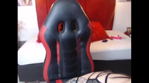 Snapshot of cindysweet_1 chatting on September 24, 2:27 pm Cindy online show from September 24, 2:27 pm