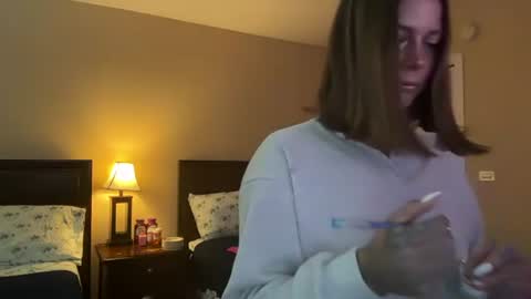 cinlives online show from July 4, 1:23 am