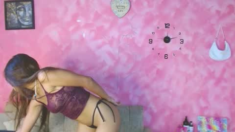 cinna__ online show from March 8, 10:24 pm