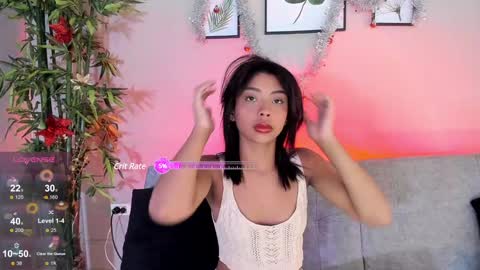 Snapshot of cinnamon_kyla chatting on December 30, 6:27 pm cinnamon_kyla online show from December 30, 6:27 pm