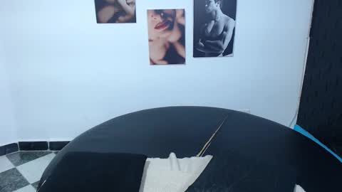 Cinthya online show from November 18, 6:20 pm