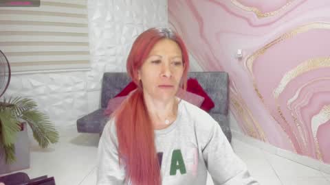  CINTIA  online show from January 10, 11:33 am