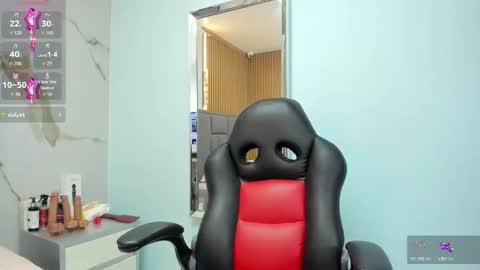 CINTIA  online show from November 11, 7:44 pm