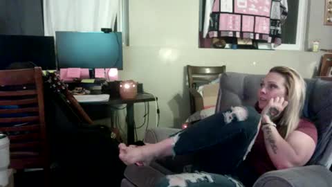 cj_wunderlust online show from September 30, 9:48 am