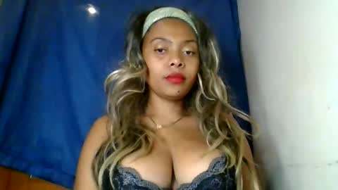 ckamilla45 online show from September 14, 5:55 pm