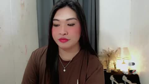 Snapshot of clairewntr_ chatting on September 30, 2:01 pm CLAIRE online show from September 30, 2:01 pm