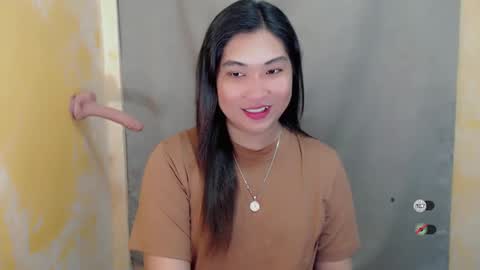 CLAIRE online show from December 17, 3:17 pm