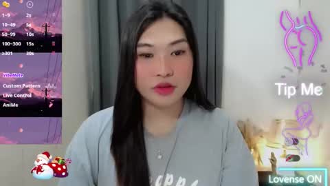 Snapshot of clairewntr_ chatting on October 12, 12:40 pm CLAIRE online show from October 12, 12:40 pm