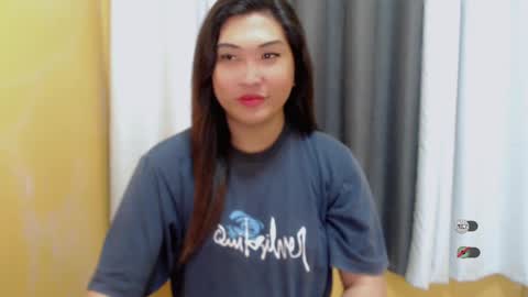CLAIRE online show from January 18, 4:10 pm