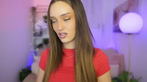 Clara smile online show from January 8, 7:07 pm