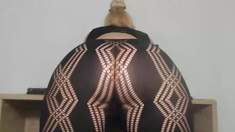 Clara online show from February 27, 9:03 pm