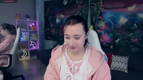 Snapshot of clarabenson chatting on September 9, 7:02 pm clarabenson online show from September 9, 7:02 pm