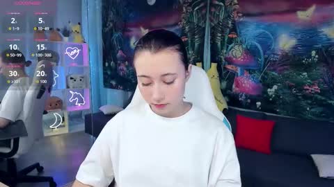 Snapshot of clarabenson chatting on September 15, 6:37 pm clarabenson online show from September 15, 6:37 pm