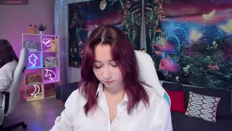 clarabenson online show from September 19, 7:13 pm