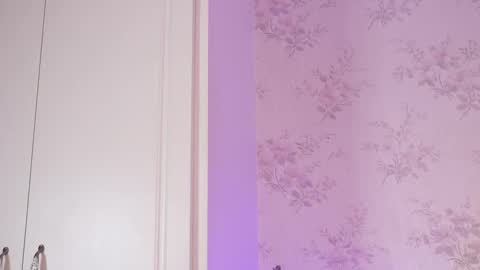 ClaraHazel online show from September 19, 5:06 am